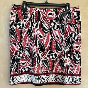 Stylish Red and Black Patterned Skirt